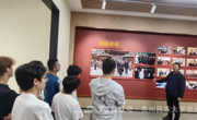 非遗馆里的思政课：奉振馆长带2026级新生从校史红色基因中读懂贵州民大老一辈的理想信念底色